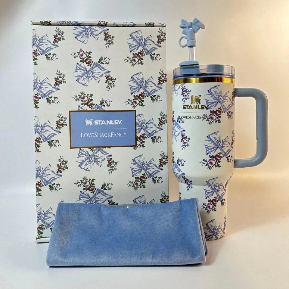 Stanley x LoveShackFancy Holiday Rosa Beaux Blue Quencher Tumbler 40 oz