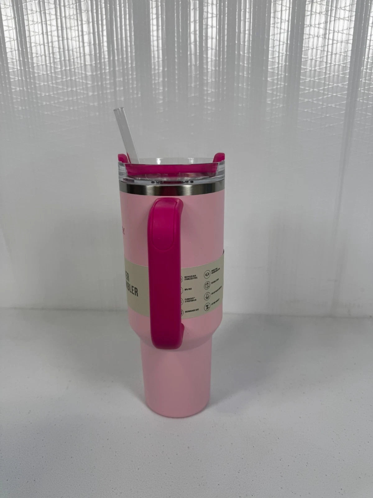 Stanley 40oz H2.0 FlowState Quencher Tumbler – Flamingo Pink