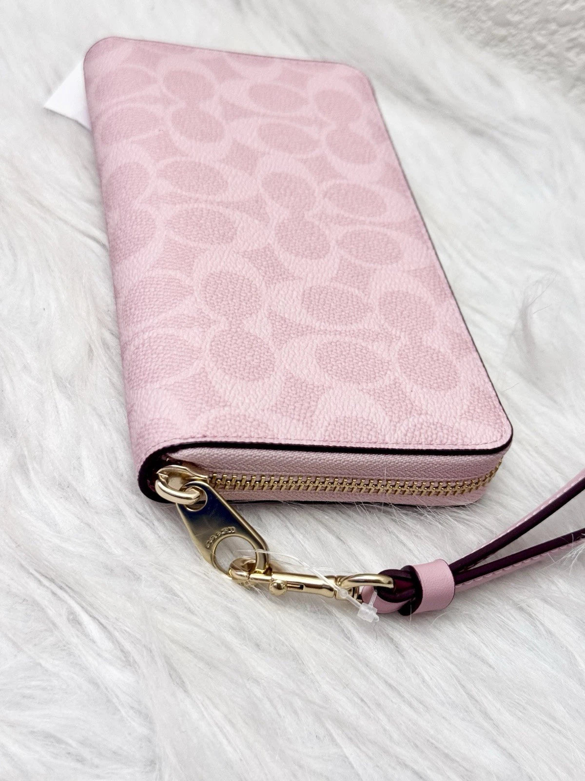 COACH CW778 Long Zip-Around Wallet – Signature Canvas & Leather, Powder Pink
